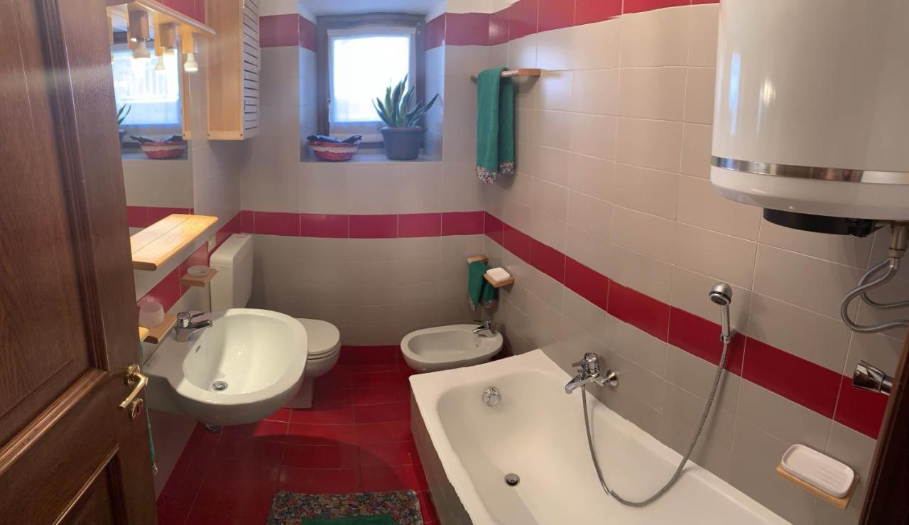 Casa Ornella Apartment Courmayeur Bagian luar foto