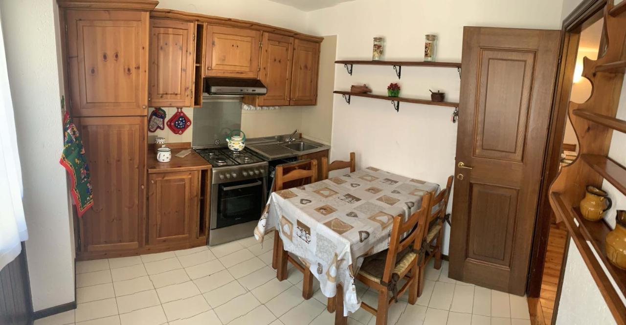 Casa Ornella Apartment Courmayeur Bagian luar foto